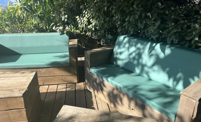 Création bains de soleil, Porto-Vecchio, Cuir'Ophil